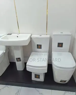 White Mini Set Water Closet WC Executive