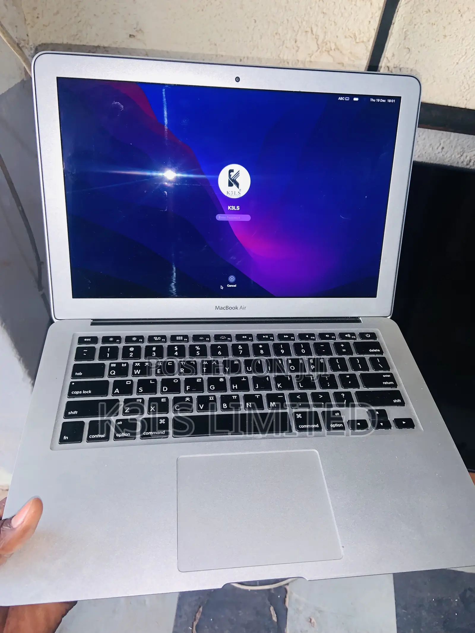 Laptop Apple MacBook Air 2017 8GB Intel Core i7 SSD 256GB