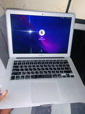 Laptop Apple MacBook Air 2017 8GB Intel Core i7 SSD 256GB
