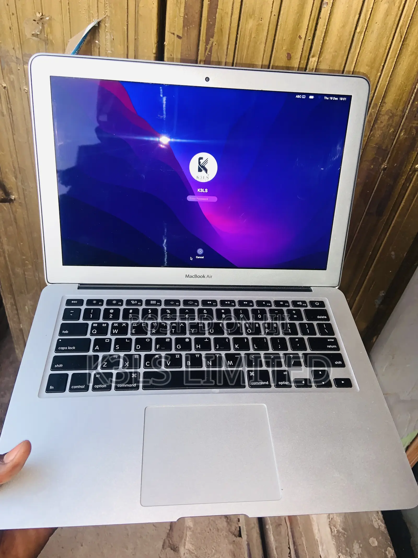 Laptop Apple MacBook Air 2017 8GB Intel Core i7 SSD 256GB