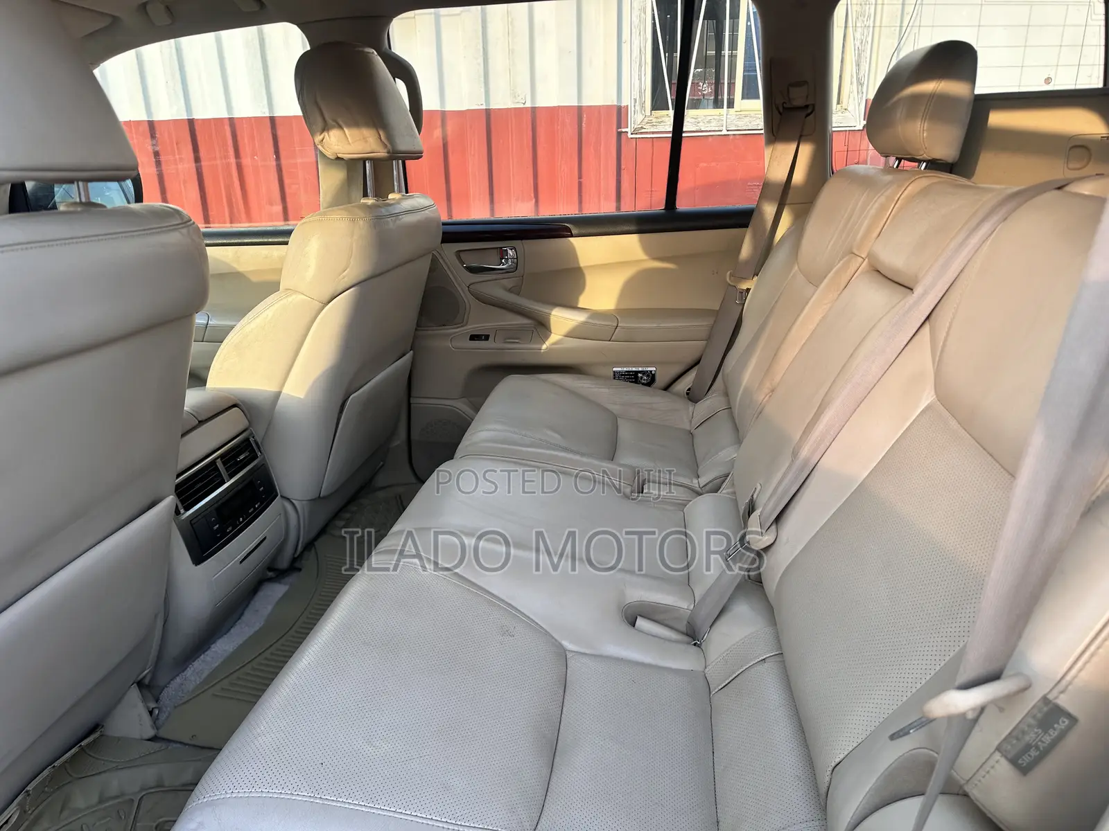 Lexus LX 570 2011 Black