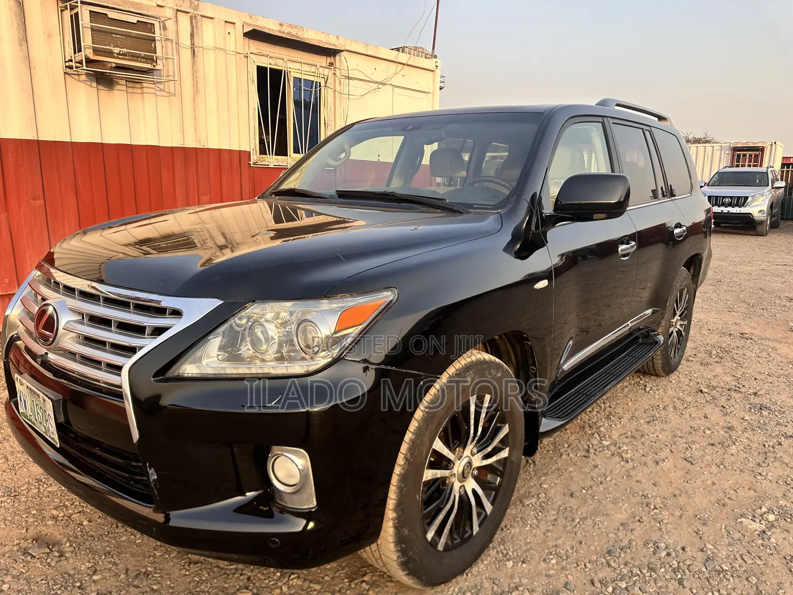 Lexus LX 570 2011 Black