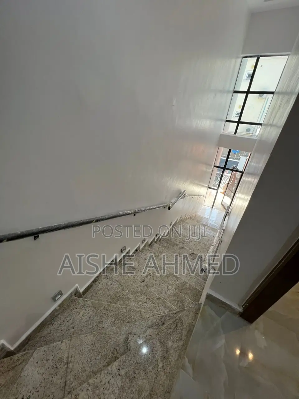 5bdrm Duplex in Jahi for rent