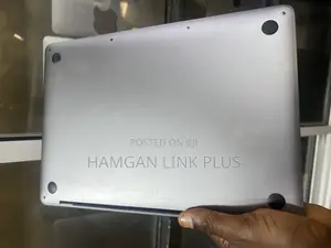 Laptop Apple MacBook Pro 2017 16GB Intel Core I5 SSD 512GB