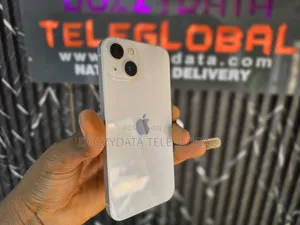 Apple iPhone 13 256 GB White