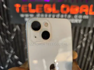 Apple iPhone 13 256 GB White