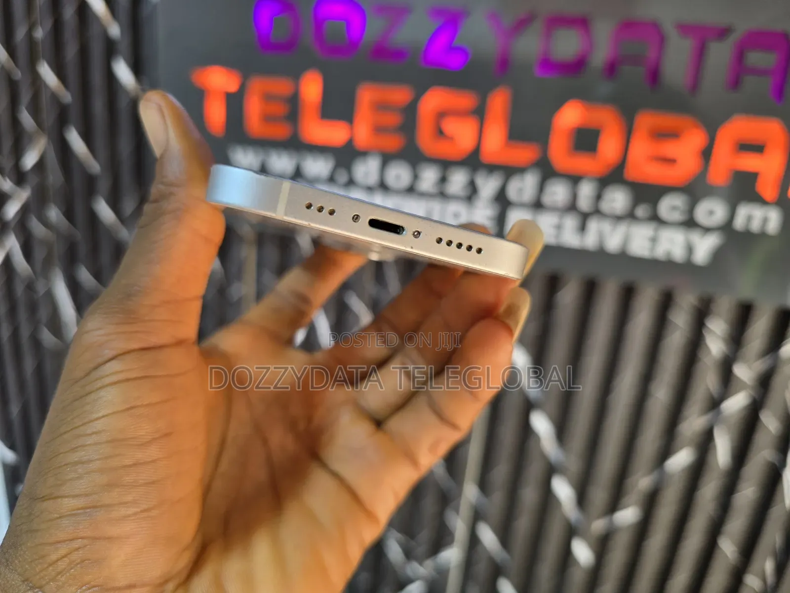 Apple iPhone 13 256 GB White