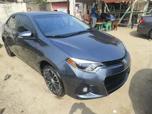 Toyota Corolla 2015 Gray