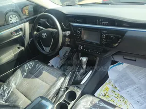 Toyota Corolla 2015 Gray