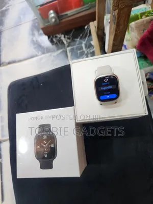 Brand New Honor Watch 4 With Rubber Strap