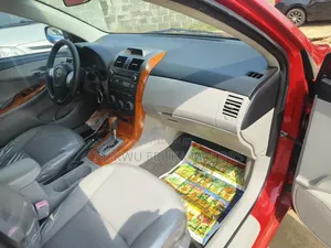 Toyota Corolla 2013 Red