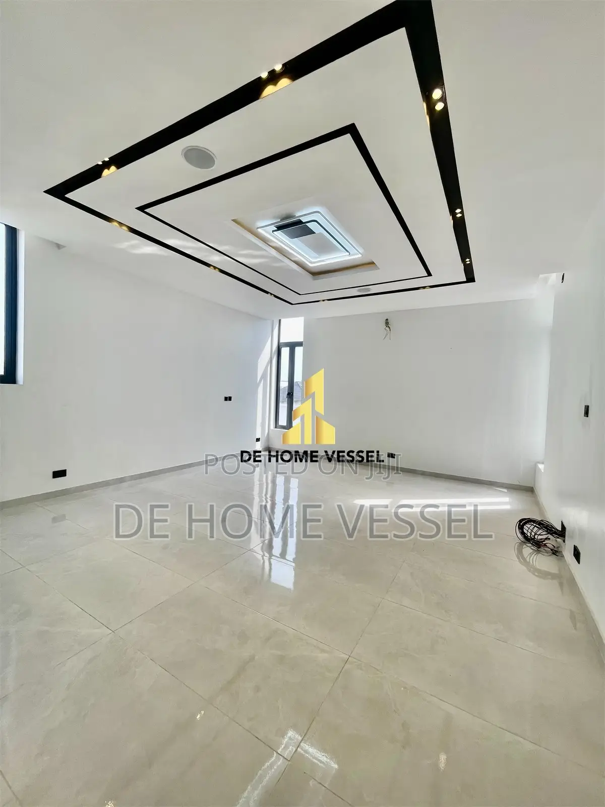 Magnificent Luxury 5 Bed Detached Home