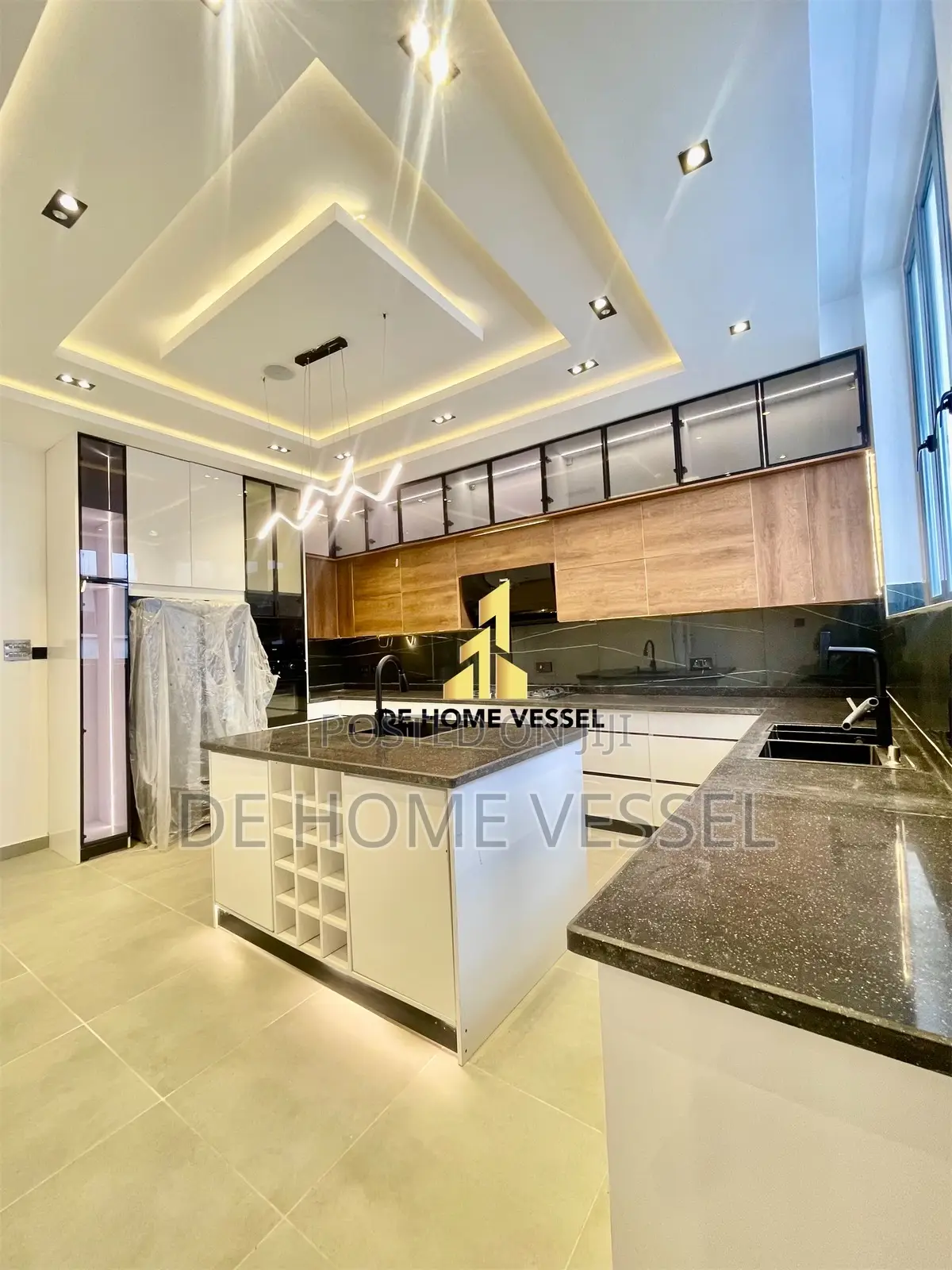 Magnificent Luxury 5 Bed Detached Home