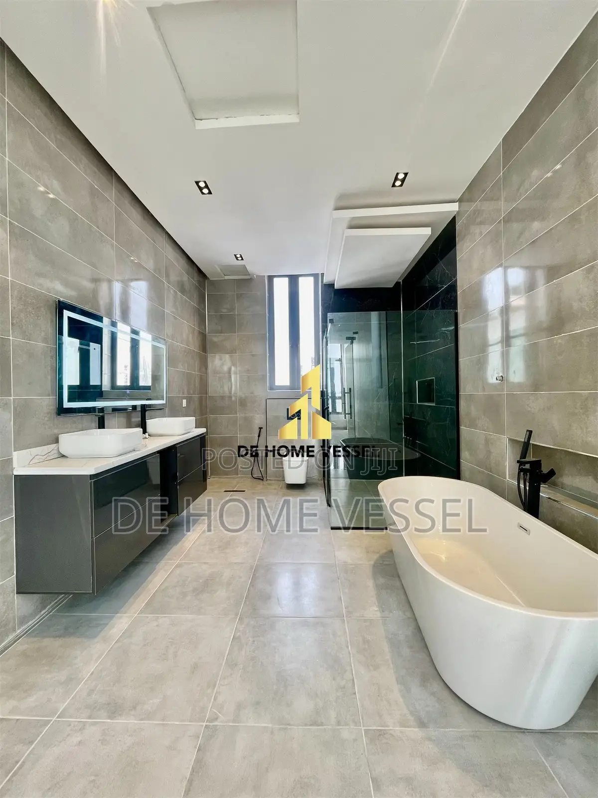 Magnificent Luxury 5 Bed Detached Home