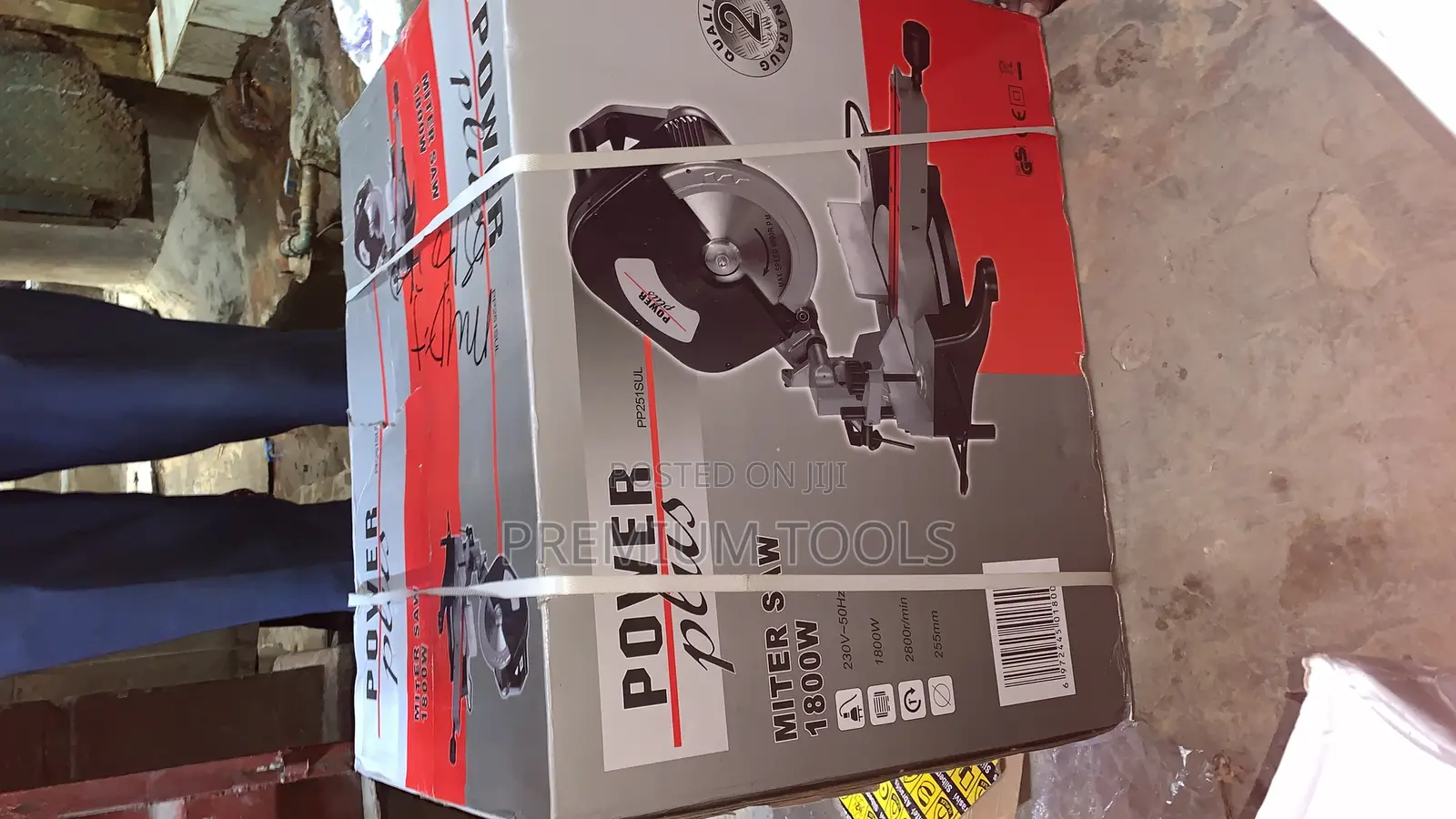 Miter Saw 1800w