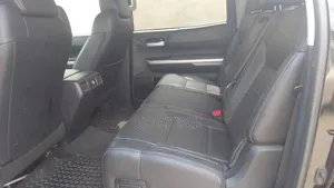 Toyota Tundra 2014 Black