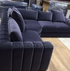 Chair / Sofa