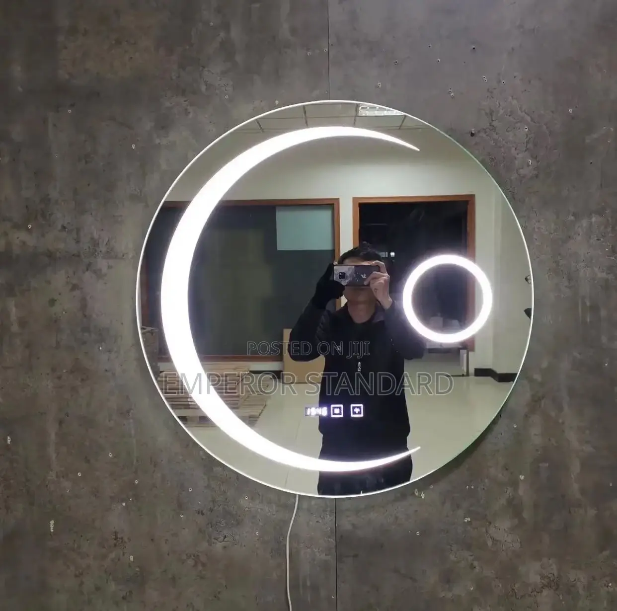 Luxury LED Mirror With Light