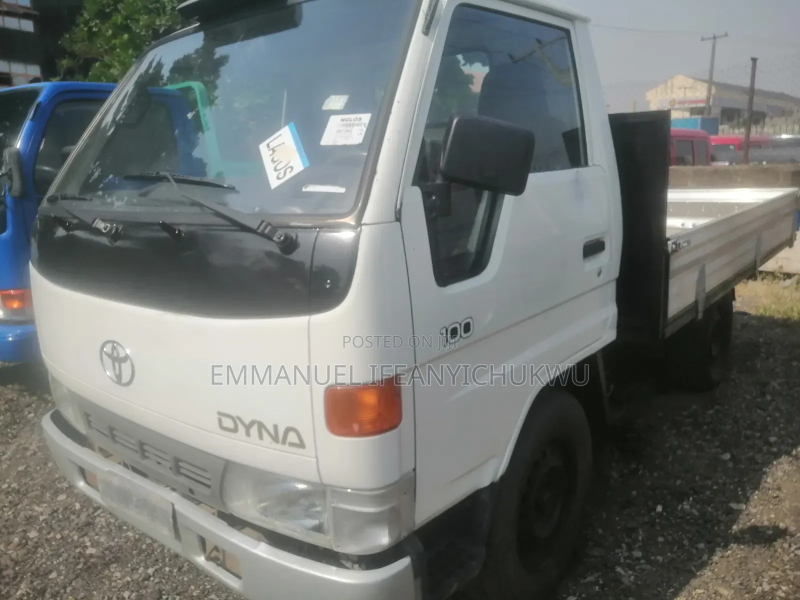 Toyota Dyna 2012 White