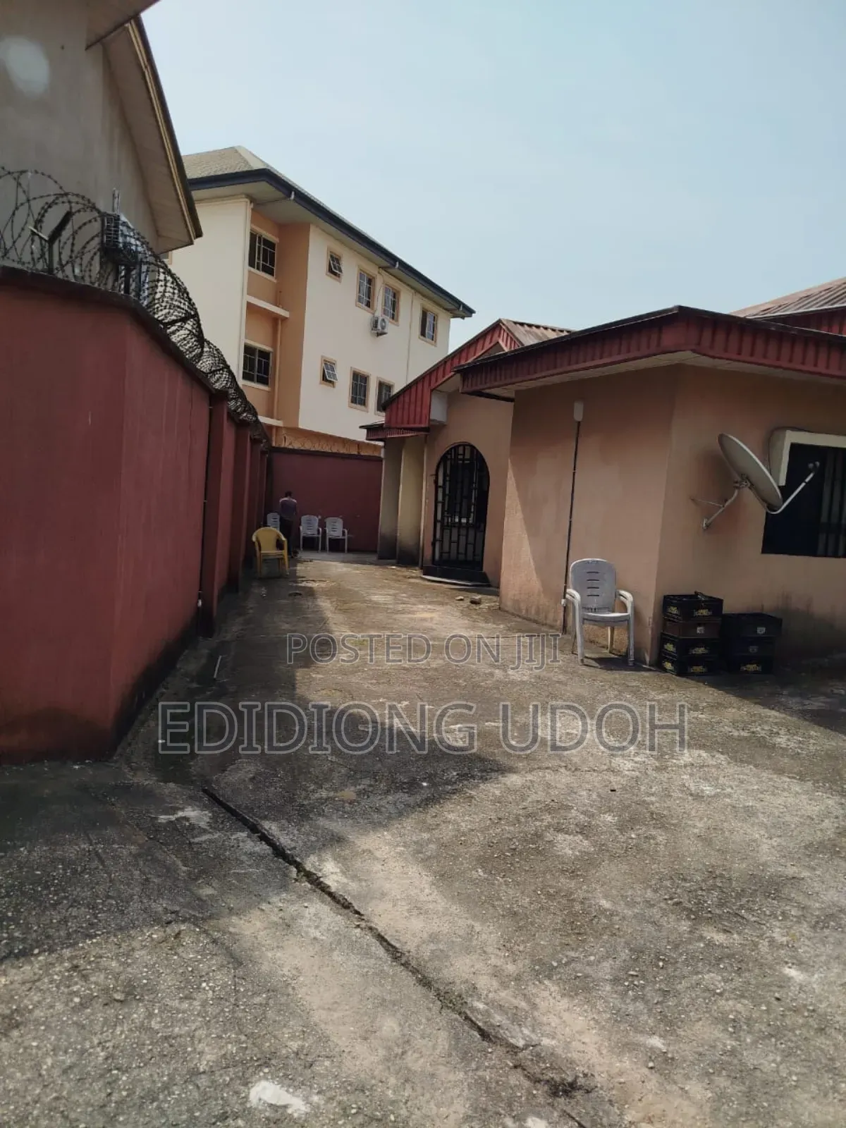 5bdrm Bungalow in Ewet Housing Estate, for sale