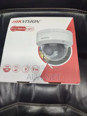 DS-2CD1143G2-LIU 4MP Hybrid Light Fixed Dome Network Camera