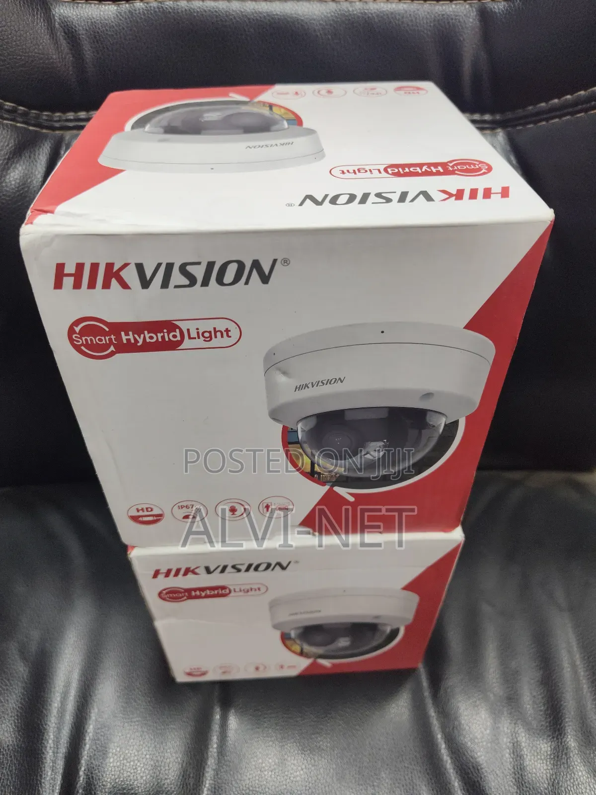 DS-2CD1143G2-LIU 4MP Hybrid Light Fixed Dome Network Camera