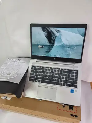 New Laptop HP EliteBook 840 G5 8GB Intel Core i5 SSD 256GB