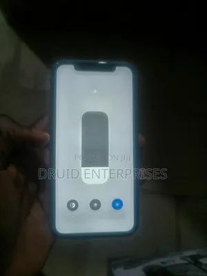 Apple iPhone 11 64 GB Purple