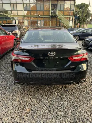 Toyota Camry XSE FWD (2.5L 4cyl 8AM) 2018 Blue