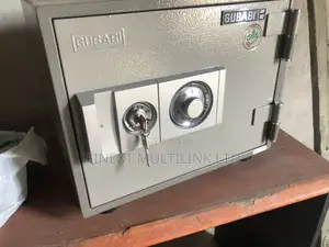 Safe & Cash Valuables Vault