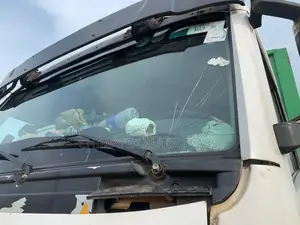Faw Trucks Windscreen Glass Available We Deliver