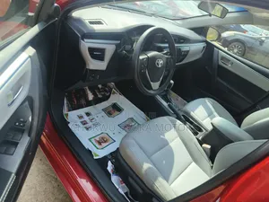 Toyota Corolla 2015 Red