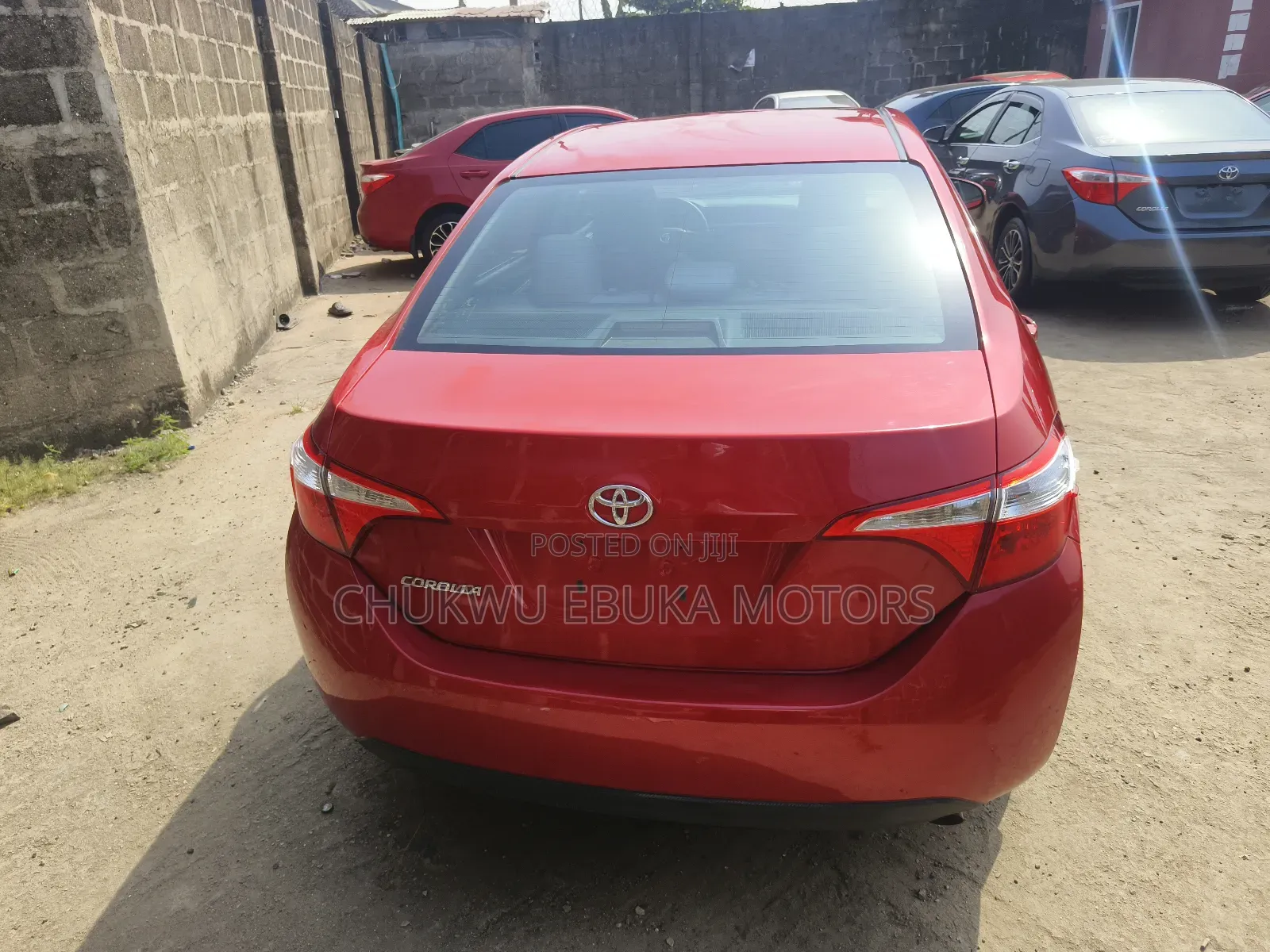 Toyota Corolla 2015 Red