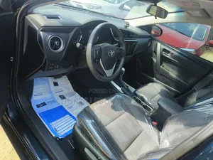 Toyota Corolla 2017 Blue