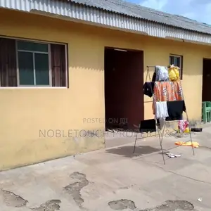 1bdrm Bungalow in Pakoto Ogun State, Ifo for sale