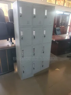 12 Lockers Cabinet Metal