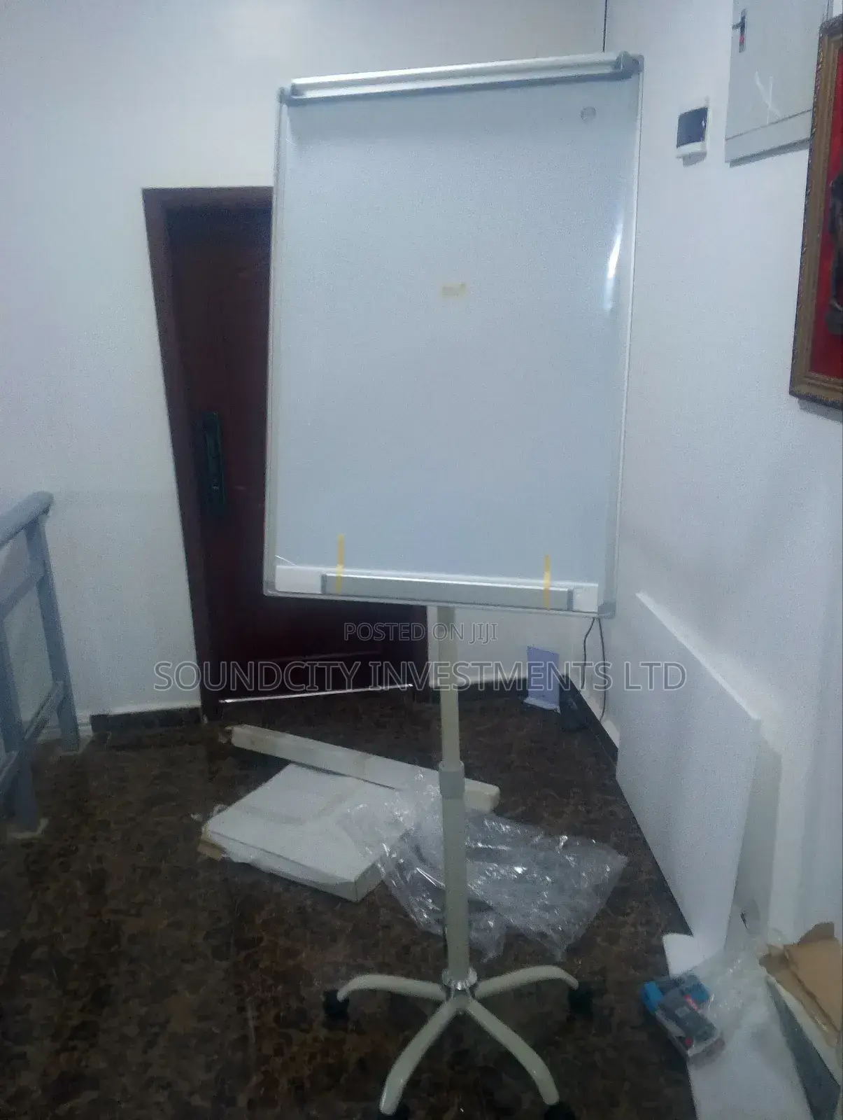 Executive Flip Chart Board