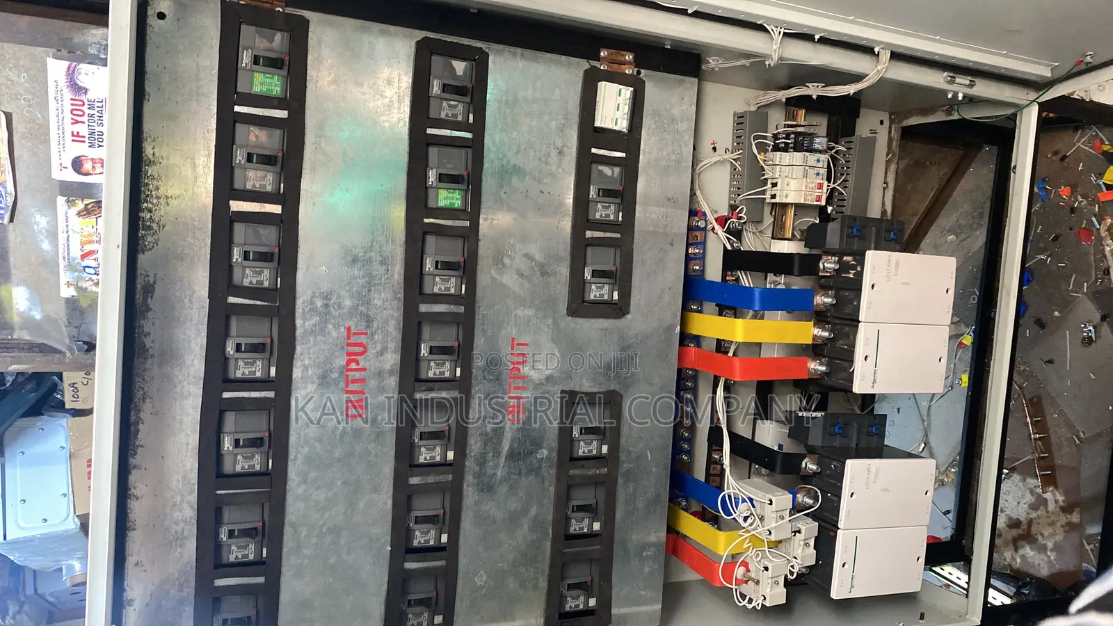 400amps Automatic Change Over With 20 Outgoing Breakers