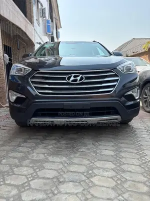 Hyundai Santa Fe Limited w/Saddle Interior 4dr SUV (3.3L 6cyl 6A) 2015