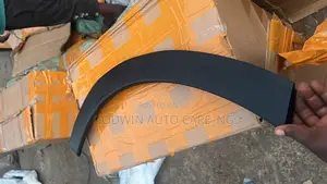 Fender Chrome 2023 Honda HRV