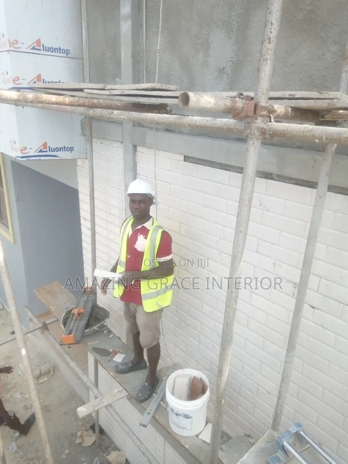 Tiles Installer