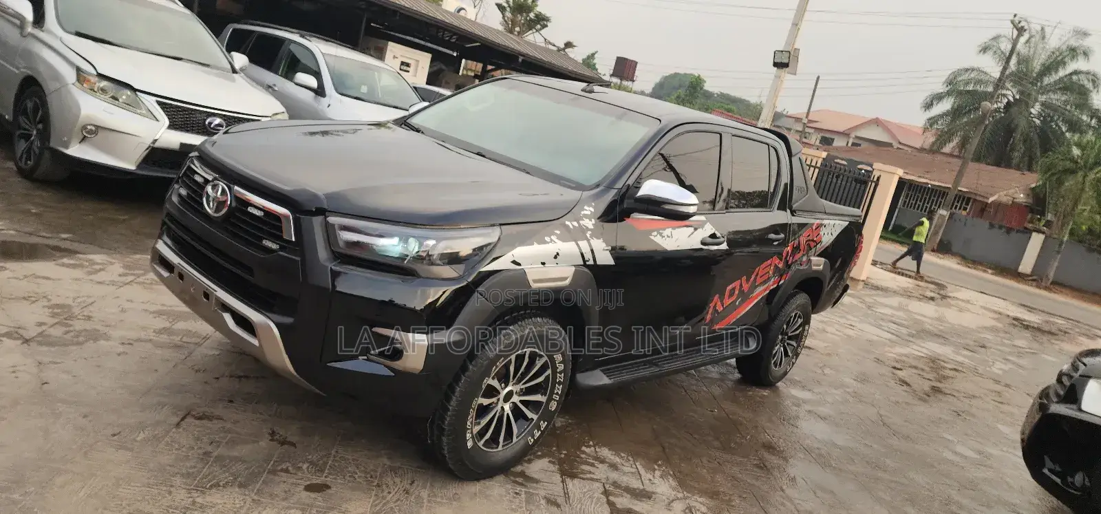 Toyota Hilux 2019 Black