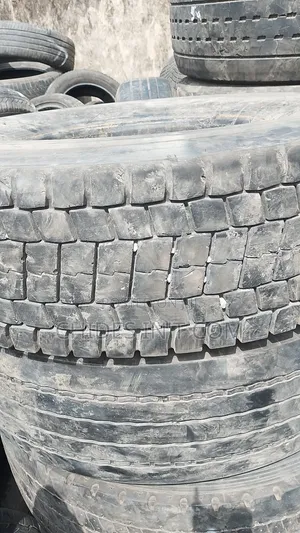 Used One 315/80/22,5 Tire
