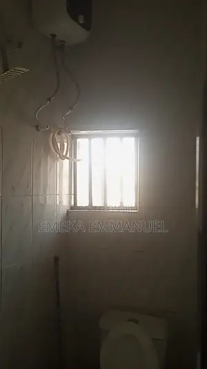 2bdrm Apartment in Zik Avenue Awka for rent