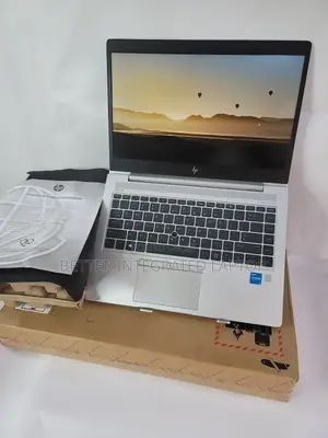 New Laptop HP EliteBook 840 G4 12GB Intel Core i5 SSD 1T
