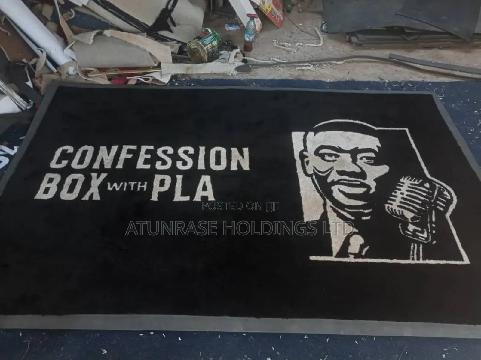 Highly Technical Hand Made Customized Carpet Logo