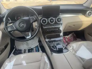 Mercedes-Benz GLC-Class 2016 Black