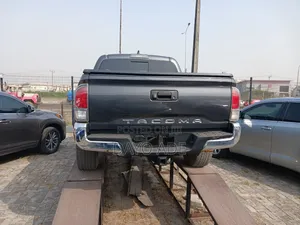 Toyota Tacoma TRD Off Road V6 4x4 Double Cab 127.4 in. WB 2020 Gray