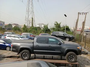 Toyota Tacoma TRD Off Road V6 4x4 Double Cab 127.4 in. WB 2020 Gray