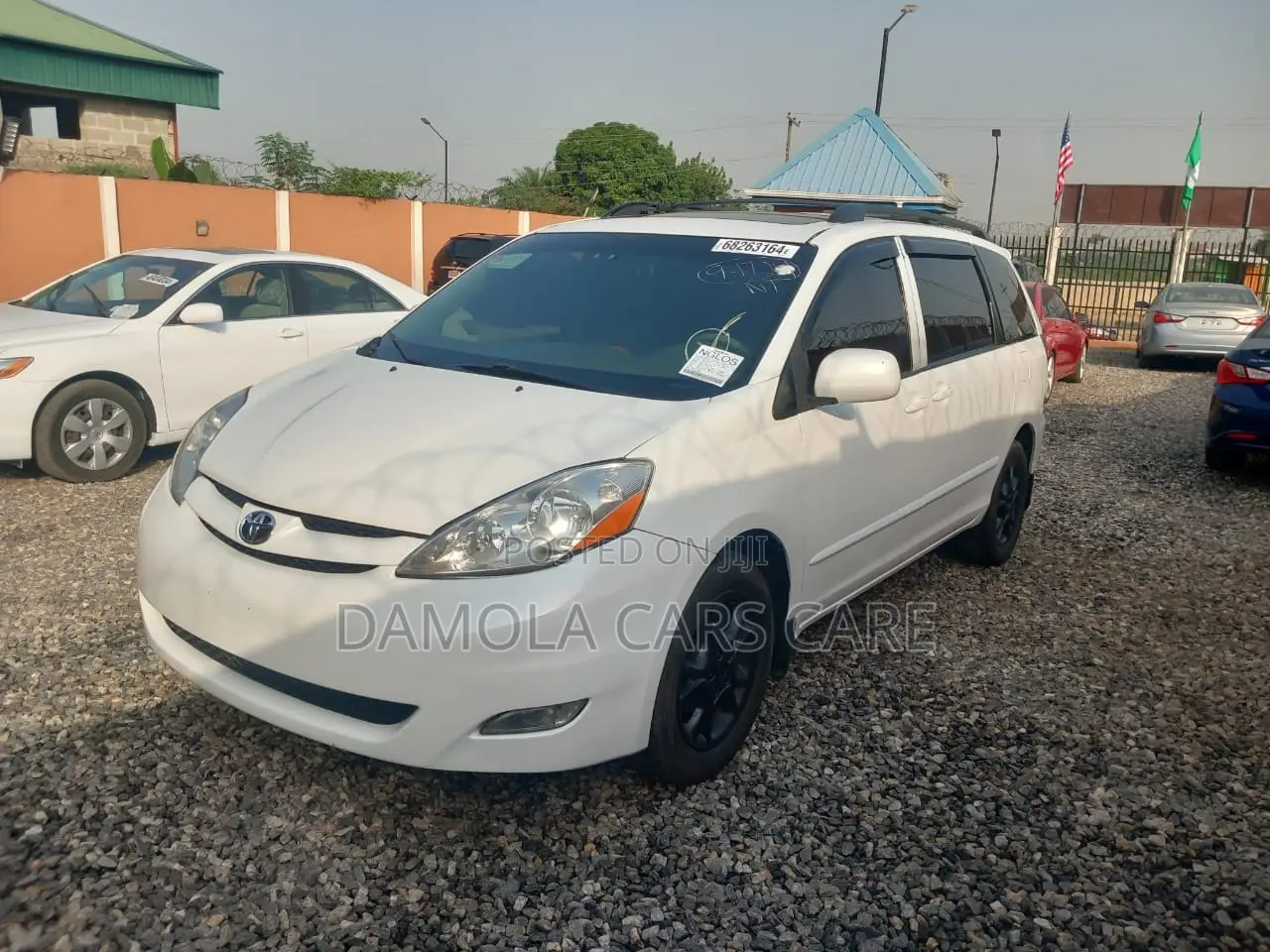 Toyota Sienna 2006 White